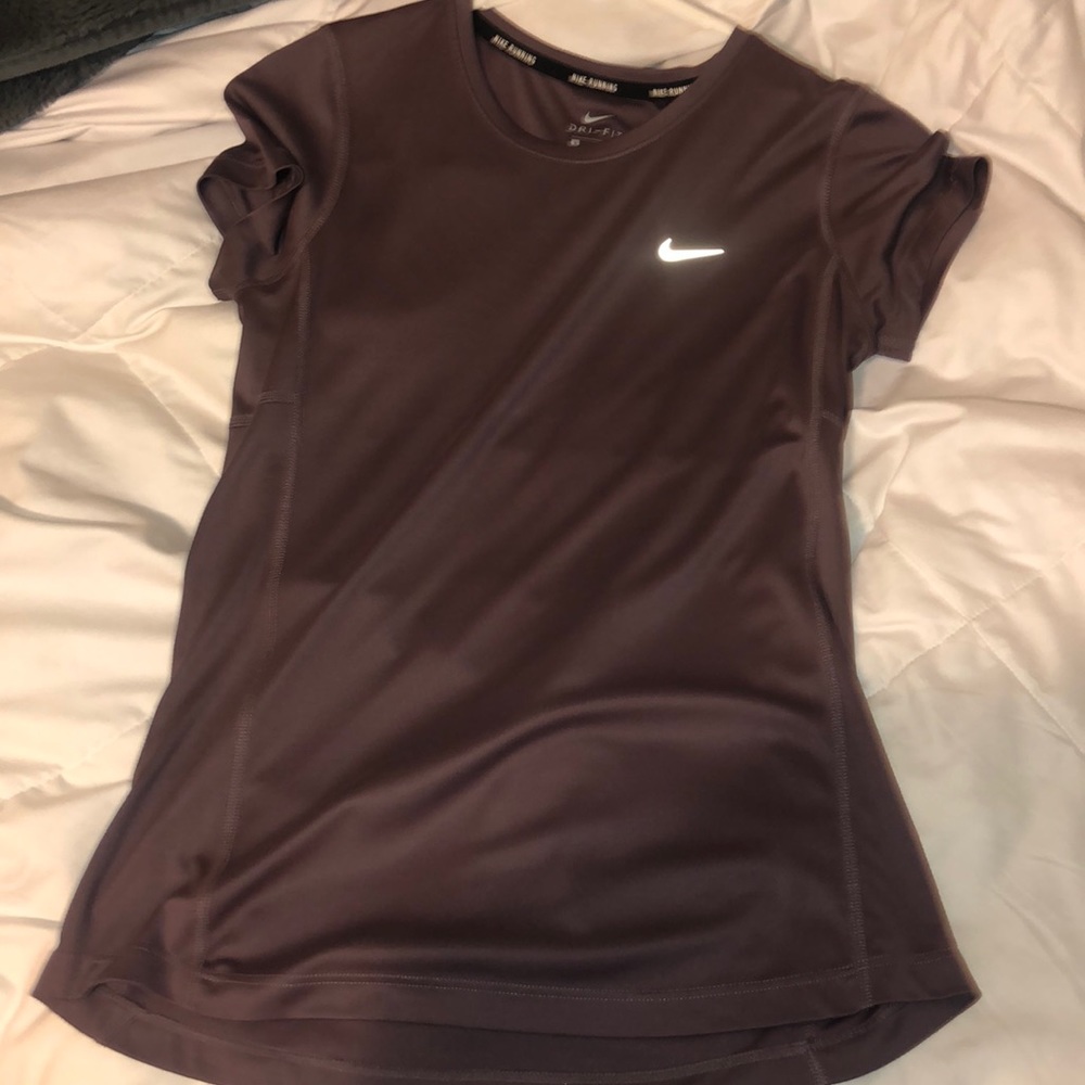 Nike dry fit t shirt